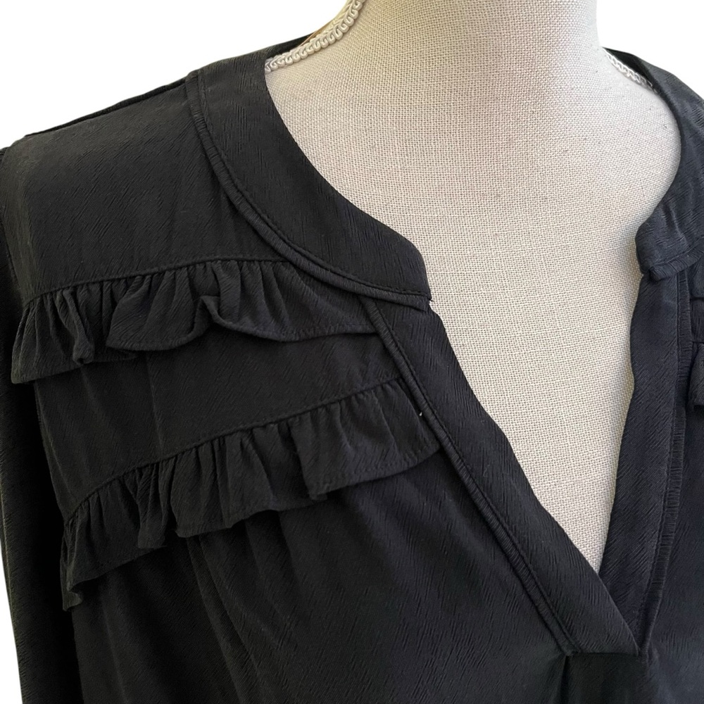 Democracy Black Long Sleeve V-Neck Double Ruffle Yoke Woven Blouse 1X - Picture 4 of 11